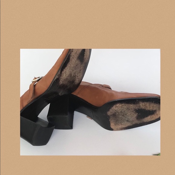 DKNY VINTAGE ITALIAN LEATHER CHUNK HEELS - Picture 5 of 5